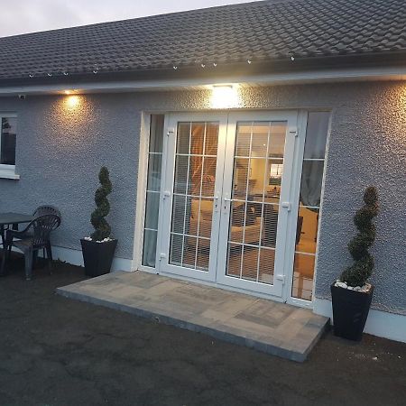 Brendan'S Apartment On Same Grounds As Family Home Armoy 외부 사진
